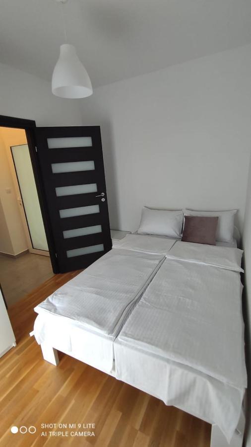 Apartmani Gavran พิโรวัซ ภายนอก รูปภาพ