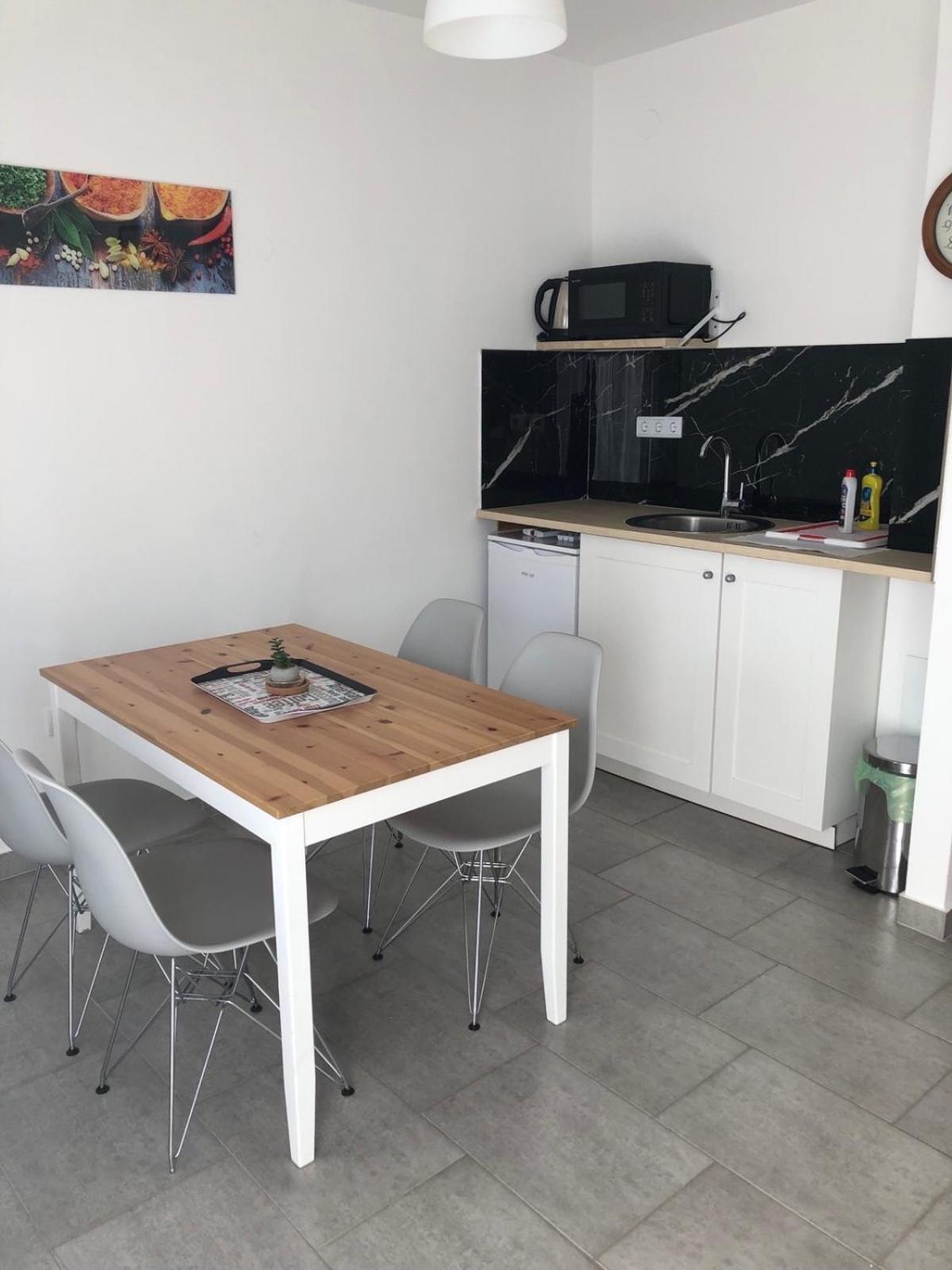 Apartmani Gavran พิโรวัซ ภายนอก รูปภาพ